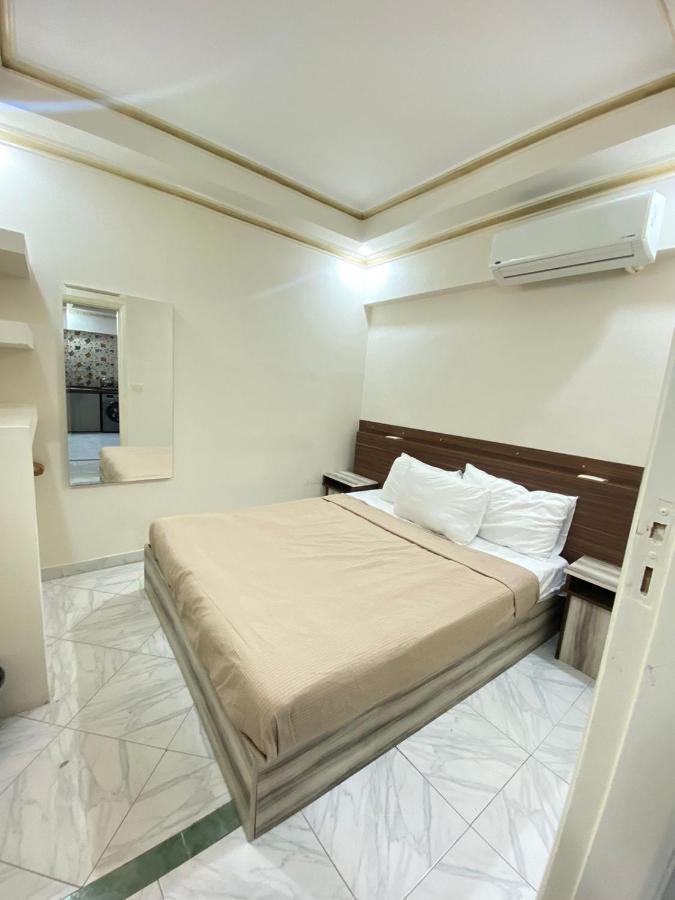 Zafero Studios And Apartments - Families Only 亚历山大港 外观 照片