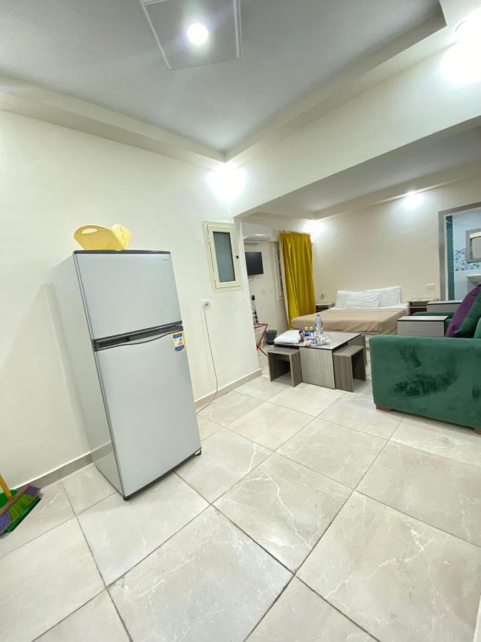 Zafero Studios And Apartments - Families Only 亚历山大港 外观 照片